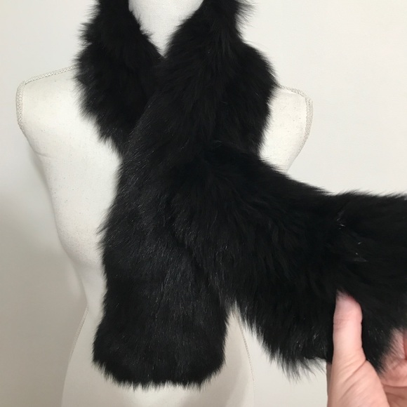 Annabelle New York Fur Scarf, Black - Picture 4 of 9